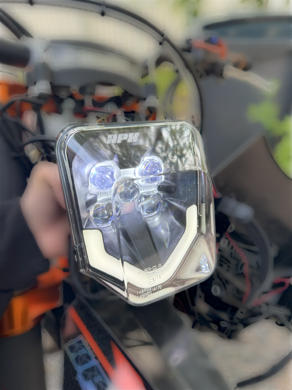 HUSQVARNA APX LED Headlight [RACE]